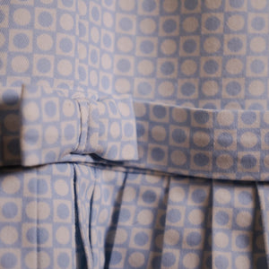 Magnifique robe vintage style avec boutons dorés et nacrés