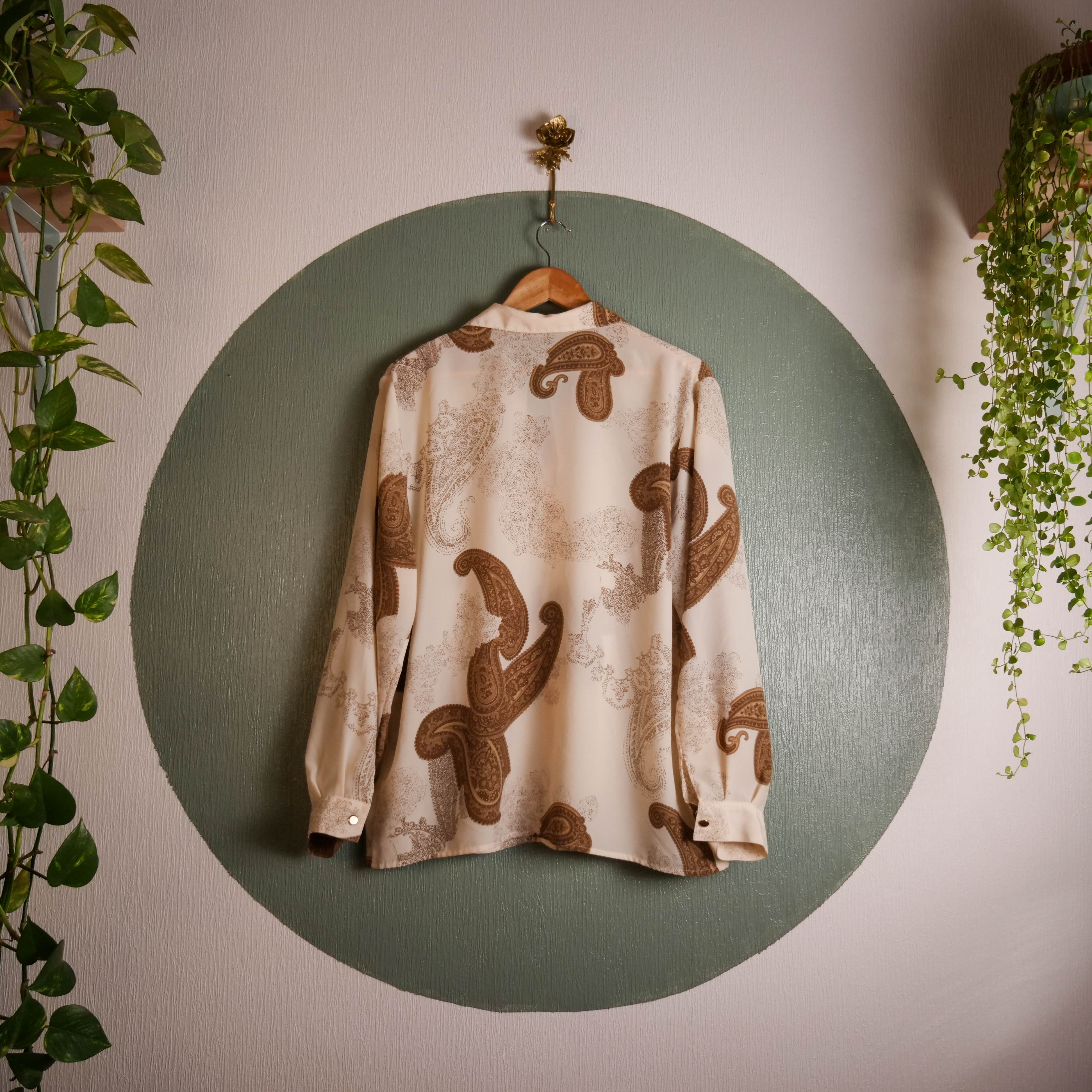 Chemise crème motif paisley