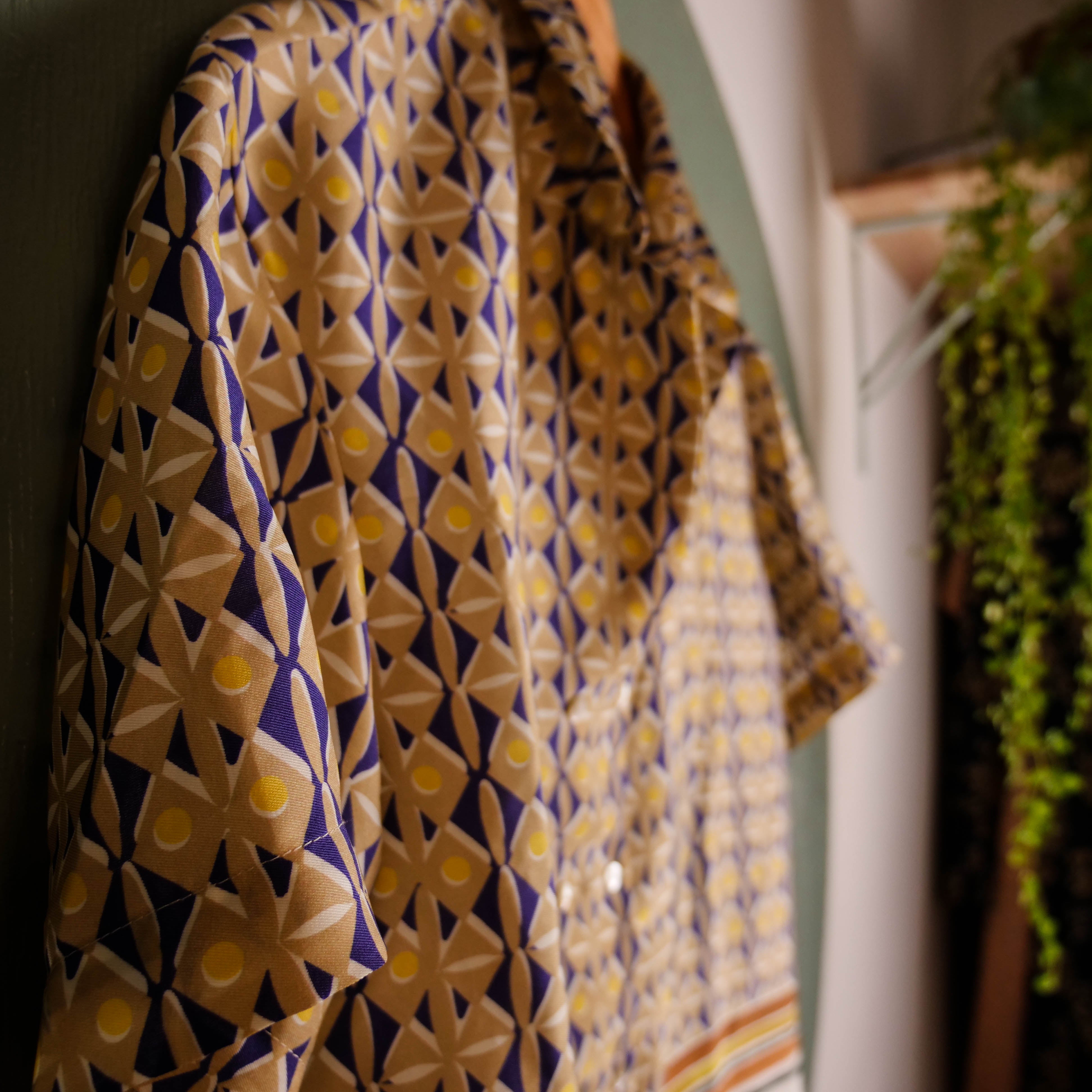 Chemise à motif géométrique