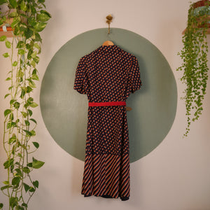 Robe à motif pétale
