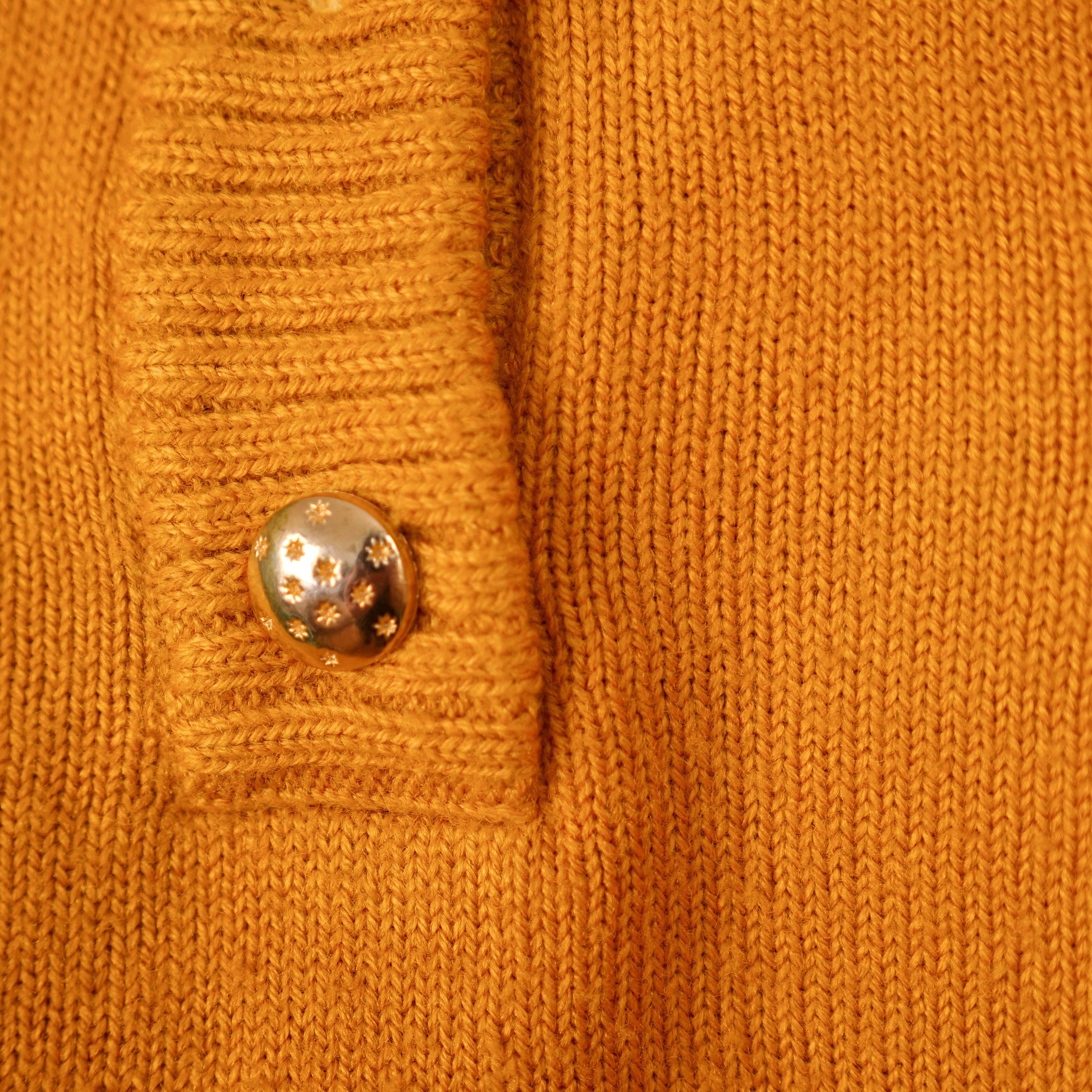 Pull jaune